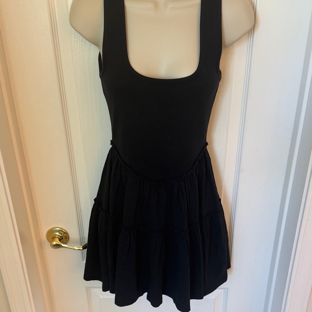 NWOT-American Eagle Outfitters Black Scoop Neck Tiered Mini Dress